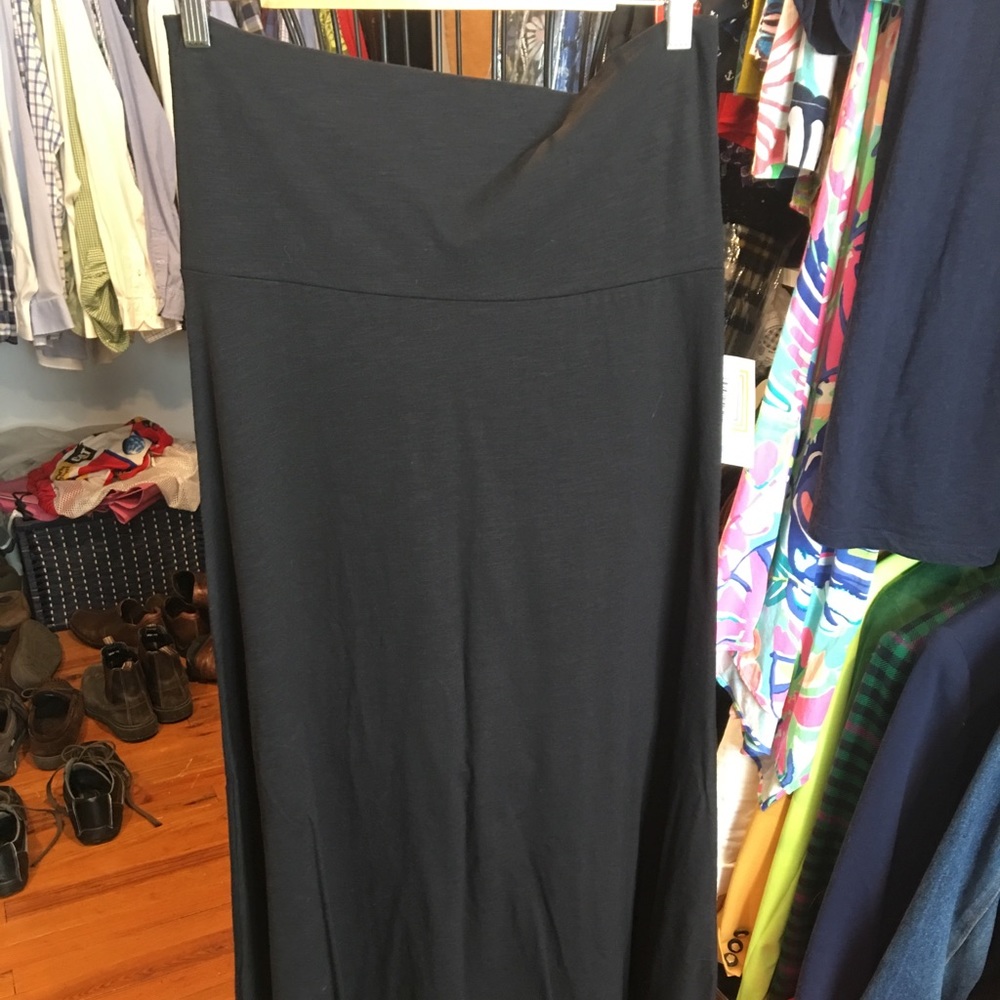 Lularoe BLACK MAXI! Solid cotton size Large